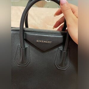 Givenchy Antigona small pebbled leather